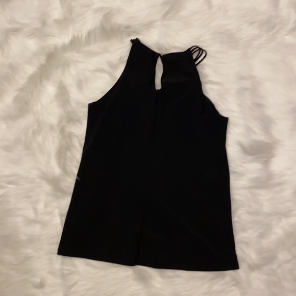 COPY - WHBM sleeveless blouse - Picture 3 of 4